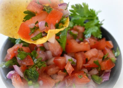 Copycat Chipotle's Pico de Gallo Salsa | MomOnTimeout.com #copycat #salsa #recipe