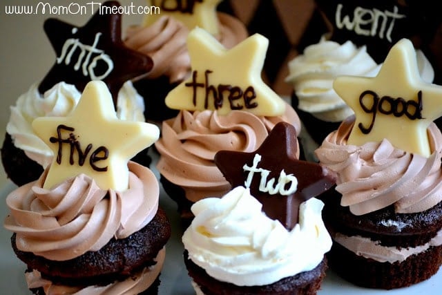 All "Stars" Chocolate Cupcakes from MomOnTimeout.com - Delicious, rich chocolate cupcakes for that special someone!