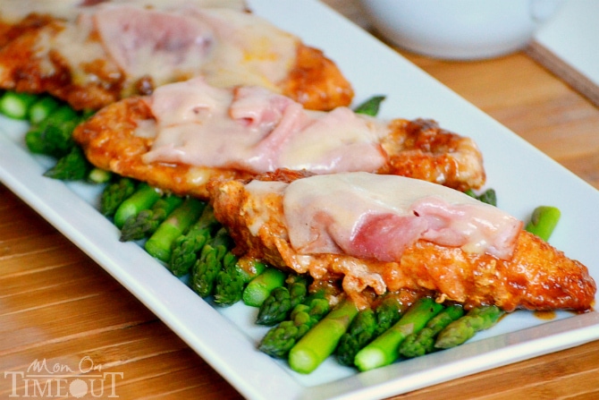 As delicious as the classic but a whole lot easier! Your family will love this Inside Out Chicken Cordon Bleu! | MomOnTimeout.com | #recipe #chicken #dinner