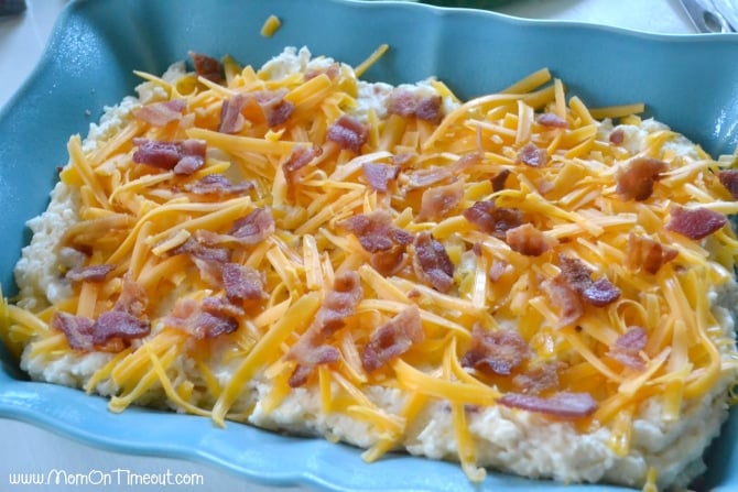 This Loaded Mashed Potato Bake is the perfect side dish AND it can be made in advance! | MomOnTimeout.com