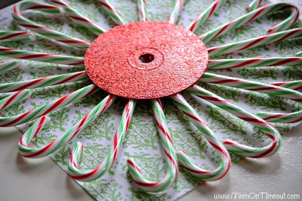 Candy Cane Wreath Step 3