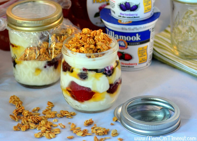 Make-Ahead Honey Vanillas Parfaits | MomOnTimeout.com - Make these parfaits the night before and be ready to roll the next morning. Delicious and nutritious, they're truly the perfect way to start your day! #recipe #breakfast