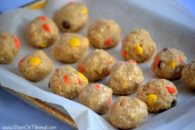 Reese's Freezer Friendly Oatmeal Cookies Flash Freeze