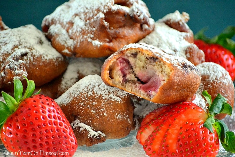 Fresh Strawberry Fritters | MomOnTimeout.com #breakfast #recipe #dessert