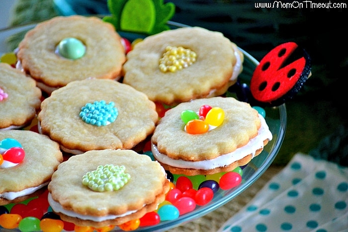 Marshmallow Berry Flower Cookies