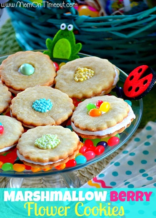 Marshmallow Berry Flower Cookies  