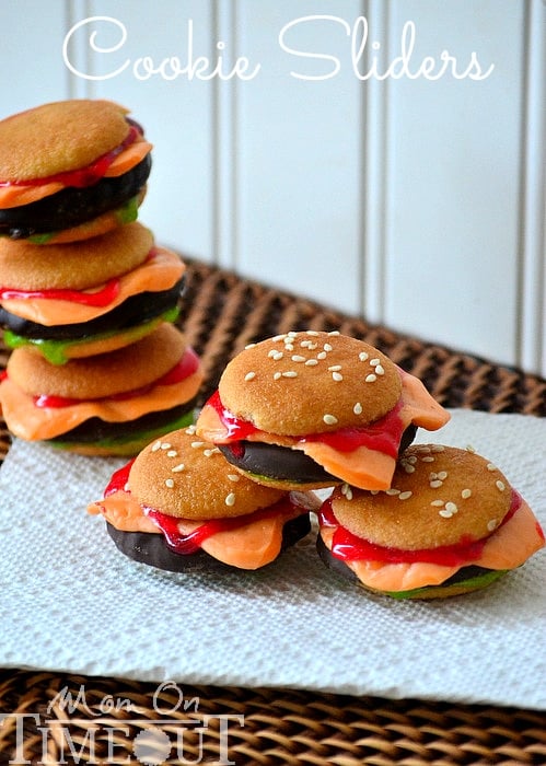 Cookie Sliders That Look Just Like Mini Cheeseburgers | Mom On Timeout - Perfect for April Fool's Day or your next BBQ!