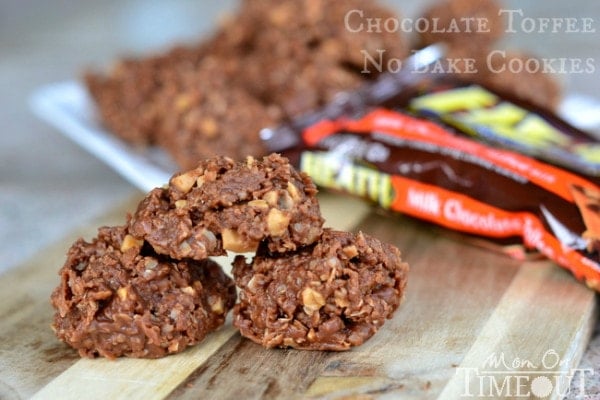 easy-chocolate-no-bake-cookies-oatmeal-coconut-heath