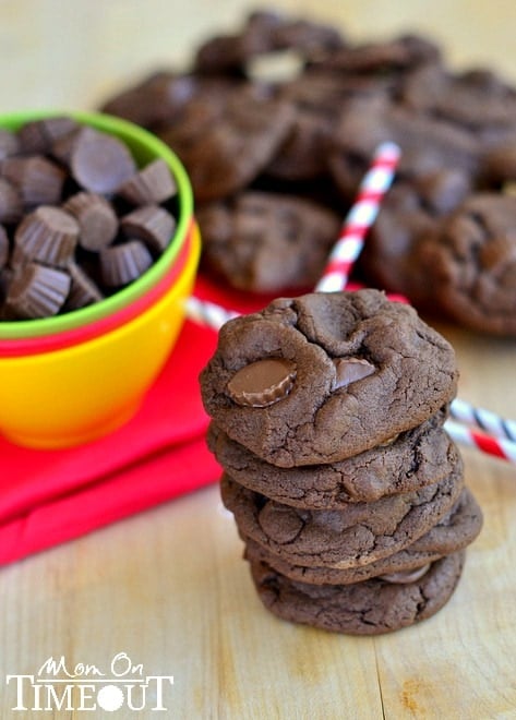 Chocolate Peanut Butter Cup Cookies with Reeses Minis | MomOnTimeout.com