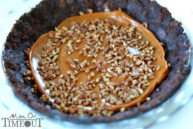 Brownie Sundae Pie from MomOnTimeout.com | This delectable pie starts with a brownie crust and just gets better from there! #easy #recipe