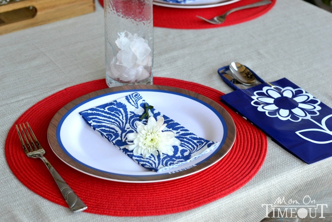 labor-day-place-setting