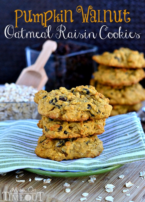 Pumpkin Pie Oatmeal Walnut Raisin Cookies from MomOnTimeout.com | The flavors of Fall all in a cookie!  #cookie #recipe #pumpkin