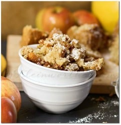 Apple Crumble Cake