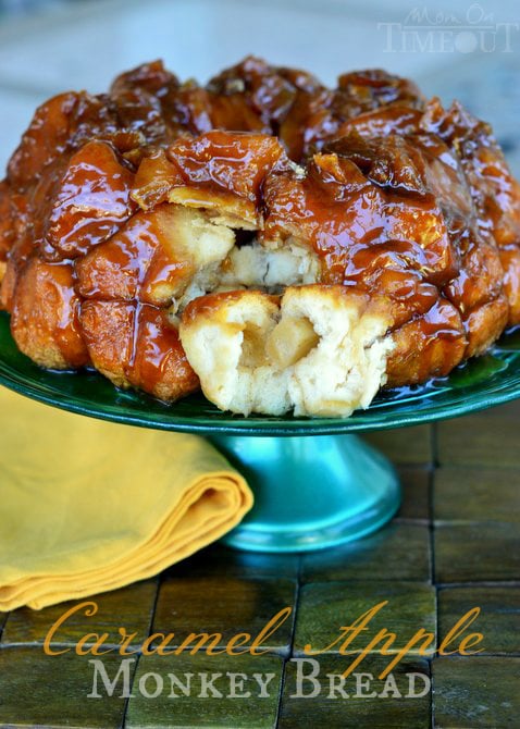 Caramel Apple Monkey Bread from MomOnTimeout.com #caramel #apple Caramel Apple Monkey Bread - if you love caramel apples, you're going to love this monkey bread! Oozing with caramel and fresh apples, it's the perfect way to start or end your day! Great for breakfast, brunch, dessert or anything in between! // Mom On Timeout