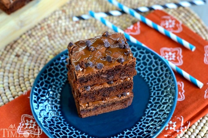 Totally decadent, totally delicious, these Mocha Chocolate Chip Brownies make a stunning, homemade treat that takes just minutes longer than a box mix! | MomOnTimeout.com