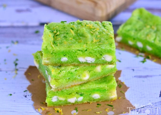 These Key Lime Gooey Bars are sure to become your new favorite! | MomOnTimeout.com