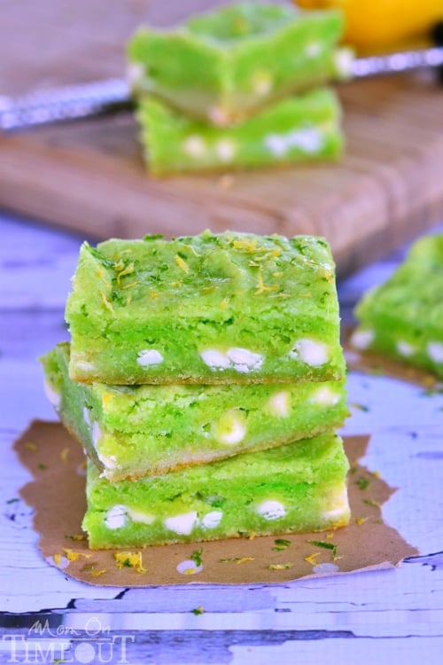 These Key Lime Gooey Bars are sure to become your new favorite! | MomOnTimeout.com