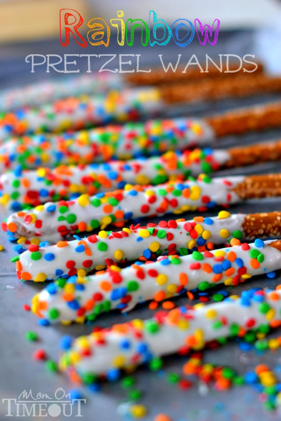 Fun and easy, these Rainbow Pretzel Wands take just minutes to make and are perfectly scrumptious! Perfect for parties, St. Patrick's Day and more! // Mom On Timeout