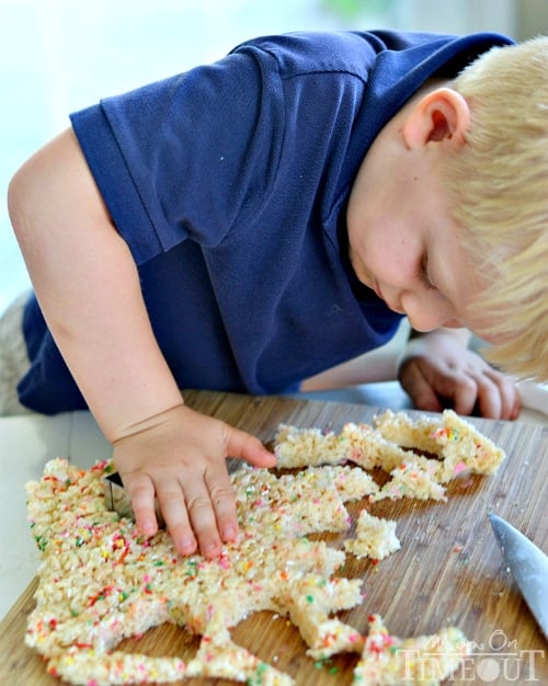 Funfetti Rice Krispies Treats Fruit Kabobs | MomOnTimeout.com #easytomake