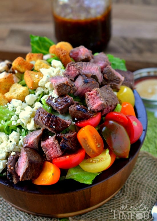 Balsamic Honey Grilled Steak Salad and Vinaigrette | MomOnTimeout.com