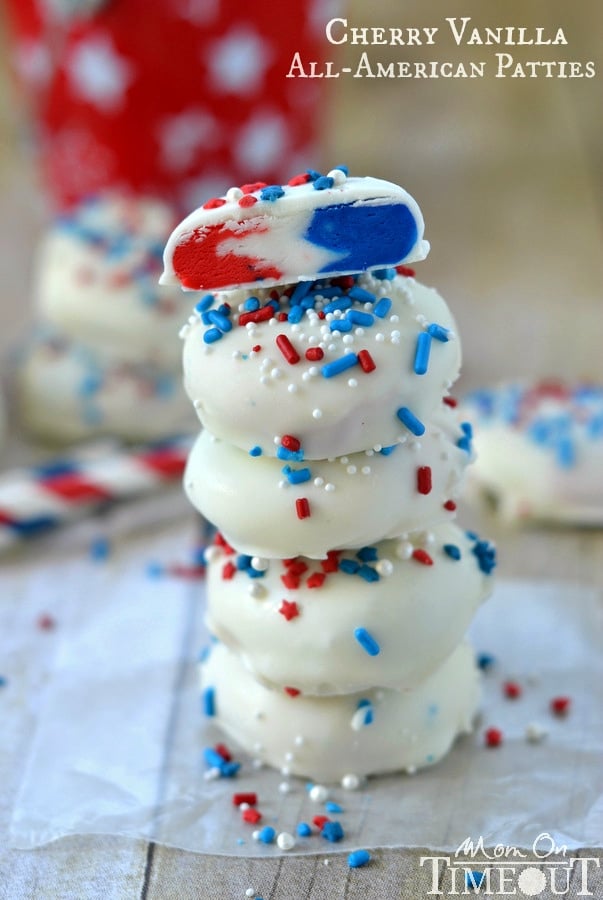 These sweet and creamy Cherry Vanilla All American Patties are perfect for your Memorial Day, Labor Day or 4th of July celebration! An easy dessert recipe that takes no time at all! | MomOnTimeout.com