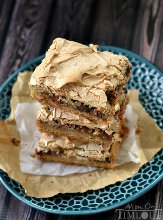 It's hard to resist these gorgeous Brown Sugar Meringue Coconut Cookie Bars! | MomOnTimeout.com