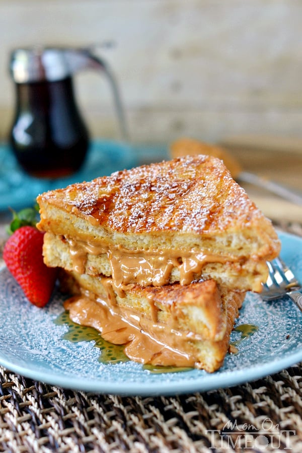 Welcome to your new favorite breakfast. Peanut Butter Stuffed French Toast. | MomOnTimeout.com