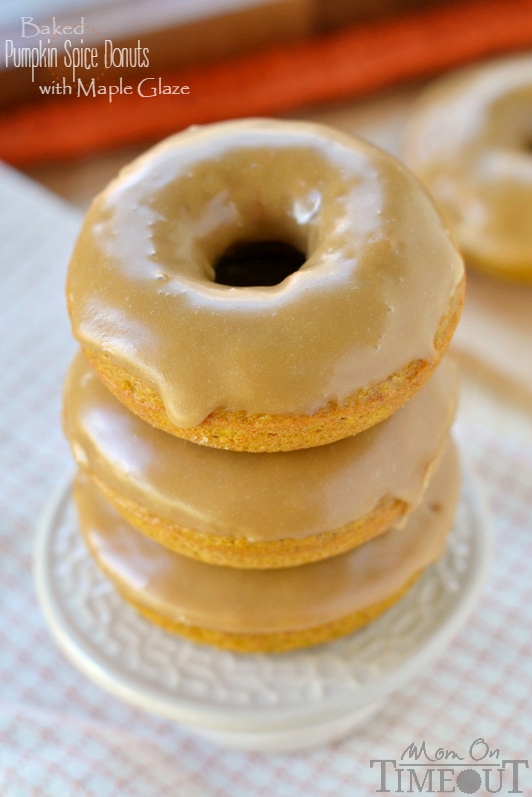 baked-pumpkin-spice-donuts-with-maple-glaze