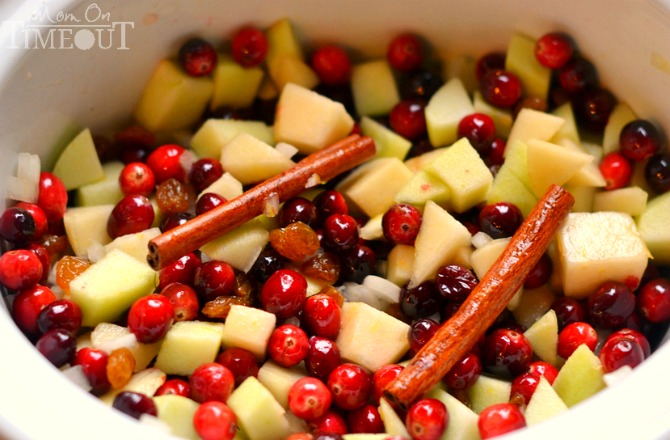 cranberry-chutney-ingredients-pear-cinnamon-raisins-cranberries