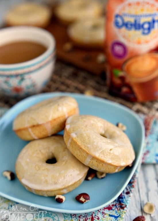 These Skinny Toasted Hazelnut Baked Donuts are ready to go in just 15 minutes - start to finish! A delicious breakfast you don't need to feel guilty about! | MomOnTimeout.com | #recipe #breakfast #brunch #IDelight #ad