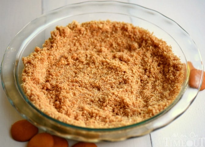 A step by step tutorial to your new favorite pie crust! This is the BEST Nilla Wafer Pie Crust ever and so easy too! | Mom OnTmeout.com