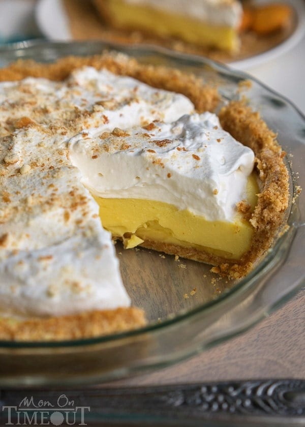 This Easy Banana Pudding Pie recipe is made totally from scratch! Perfect for picnics, potlucks, and all your gatherings all summer long! | MomOnTimeout.com