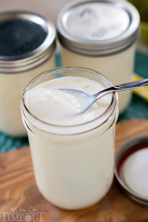 how-to-make-yogurt-in-a-slow-cooker-mason-jars