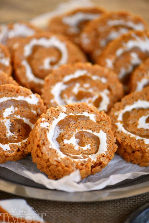 Caramel Pumpkin Spice Rice Krispies Treats Pinwheels - my new favorite fall treat! Amazing flavors, totally fun - what's not to love?