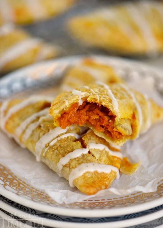 Welcome to your new favorite dessert. These Sweet Pumpkin Empanadas are better than any pumpkin pie you've ever had and are perfect for parties! The filling will blow your mind!