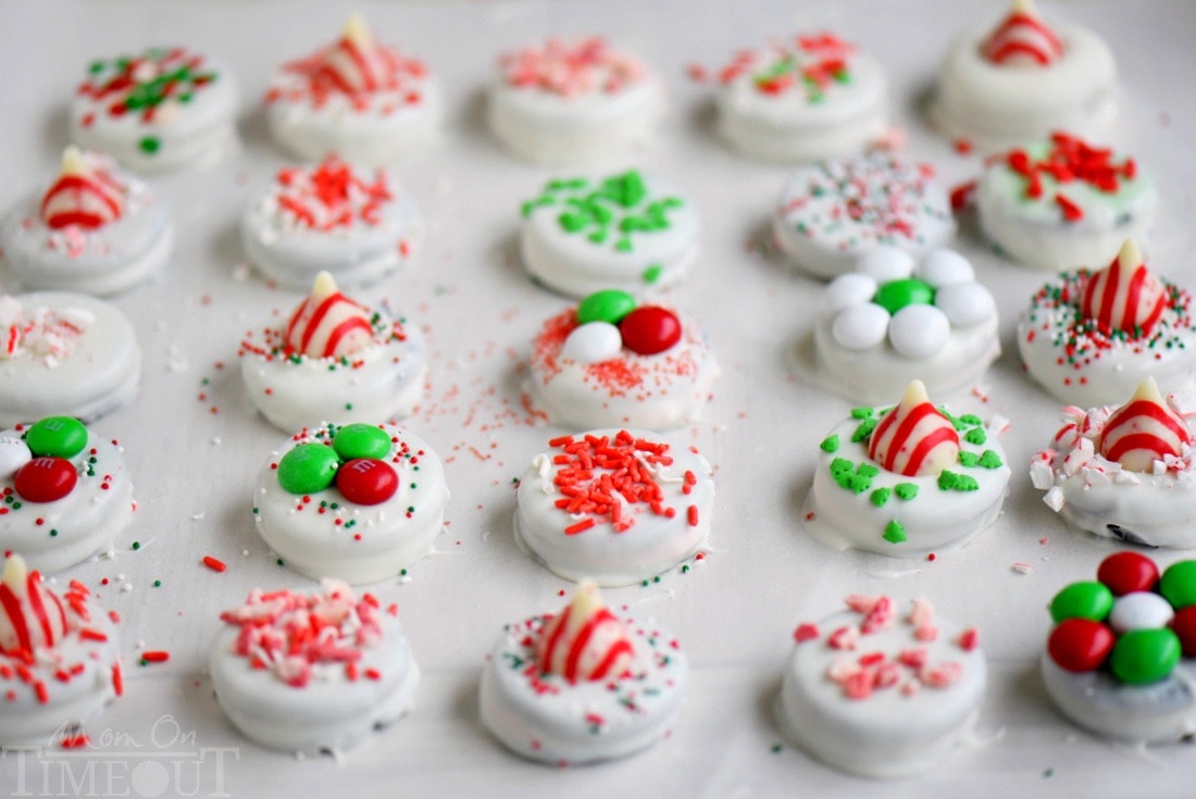 holiday dipped oreos on baking sheet decorated