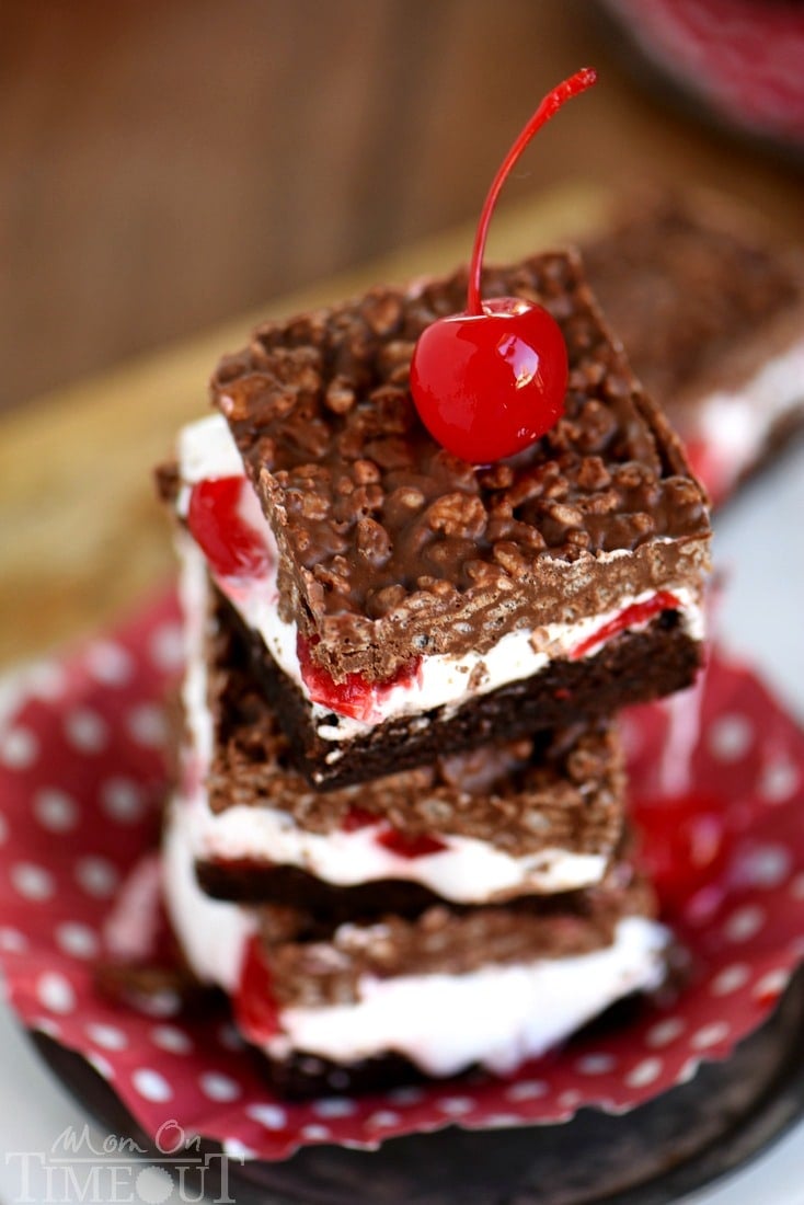 These Cherry Brownie Dream Bars are sure to become your new favorite thing. From the fudgy brownie base to the crunchy topping - every bite of these bars is like a dream come true!