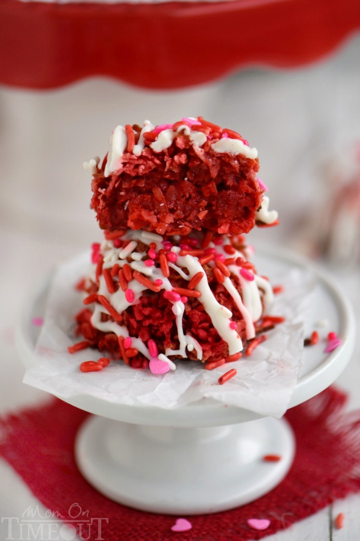 Easy and delicious, these Red Velvet Coconut Macaroons are a beautiful treat just in time for Valentine's Day!