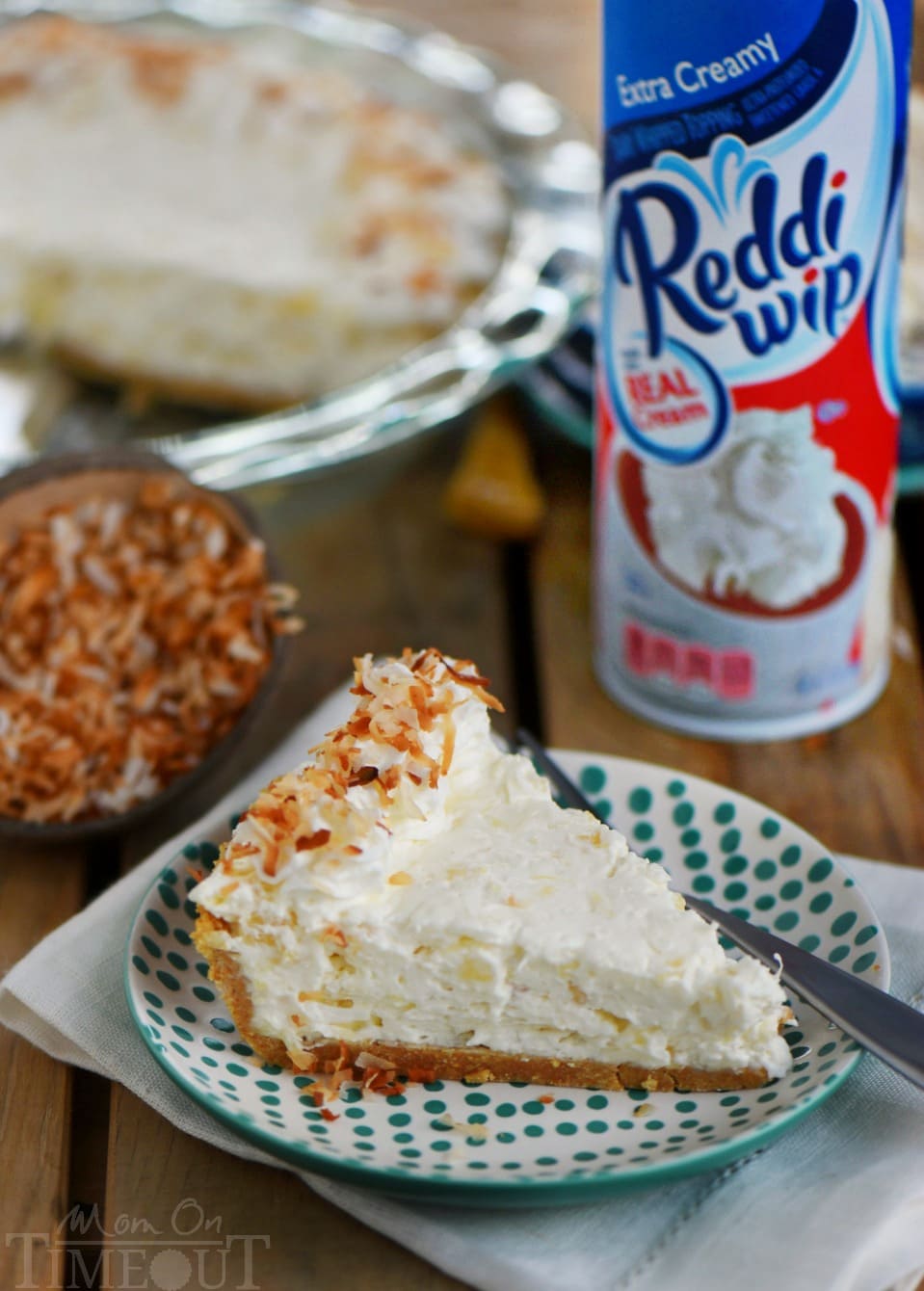 If you like drinking pina coladas...you're going to love this No Bake Pina Colada Cream Pie! It's absolutely the EASIEST pie and it tastes amazing! This pie goes great with friends :)