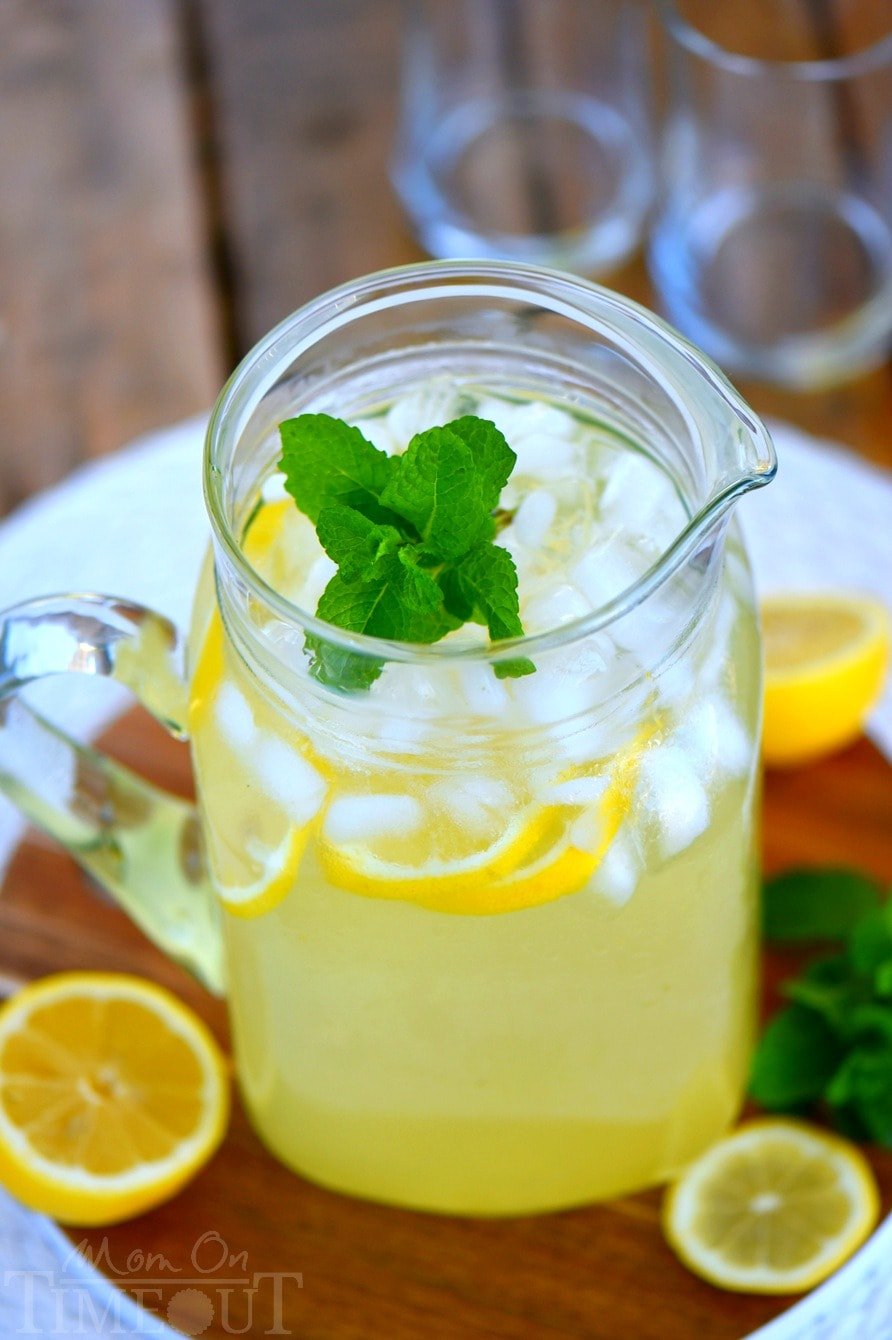 party-perfect-mint-lemonade-pitcher