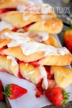 strawberry-twists-lemon-cream-cheese-glaze