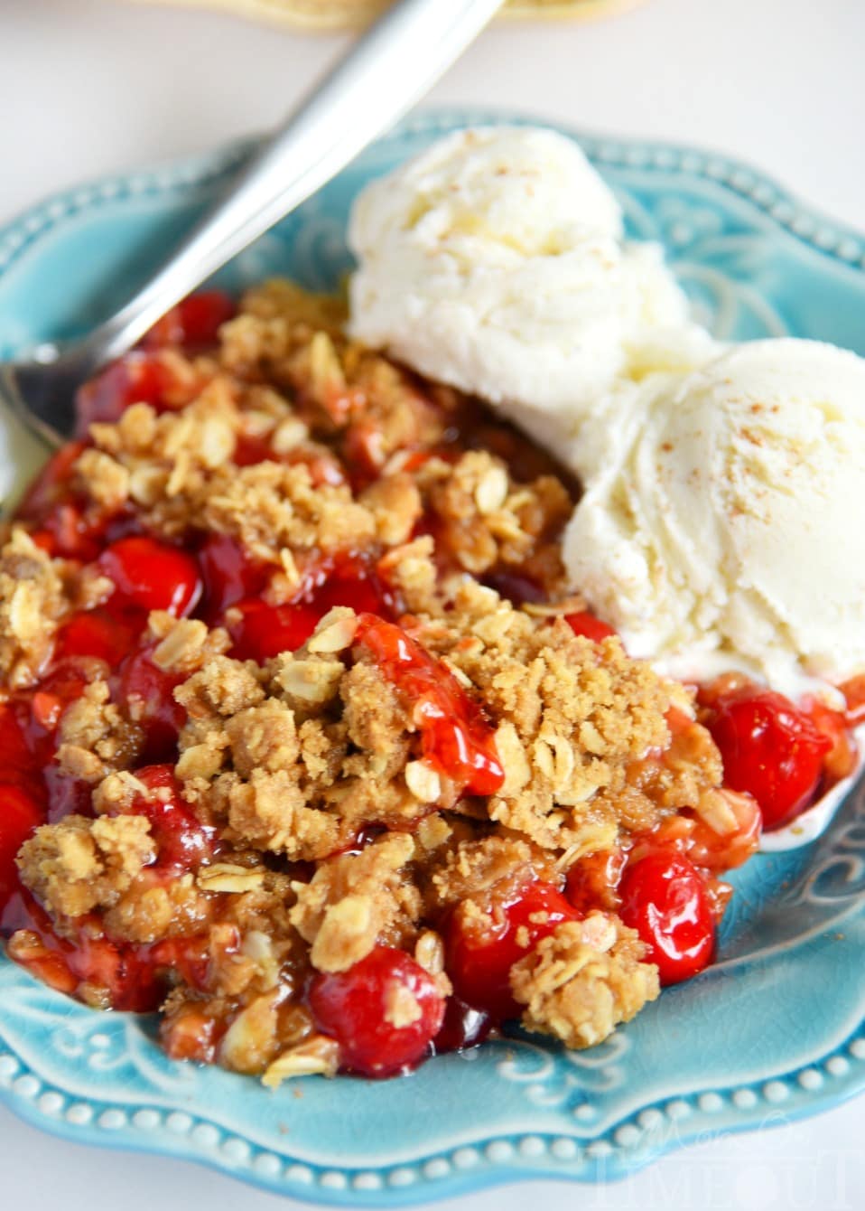 This Easy Cherry Almond Crisp will be the star of the show no matter when you make it! Serve with a scoop of vanilla ice cream for a dessert that will have friends and family moaning with delight! This easy dessert is sure to quickly become a new favorite!