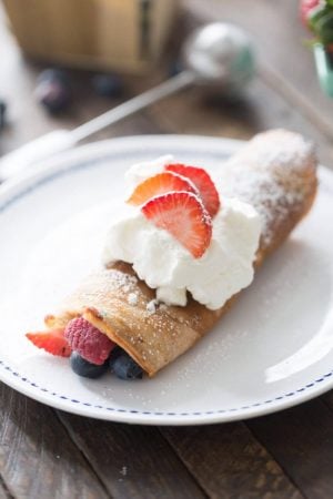 Red-White-and-Blue-Crepe-Recipe-4-700x1050