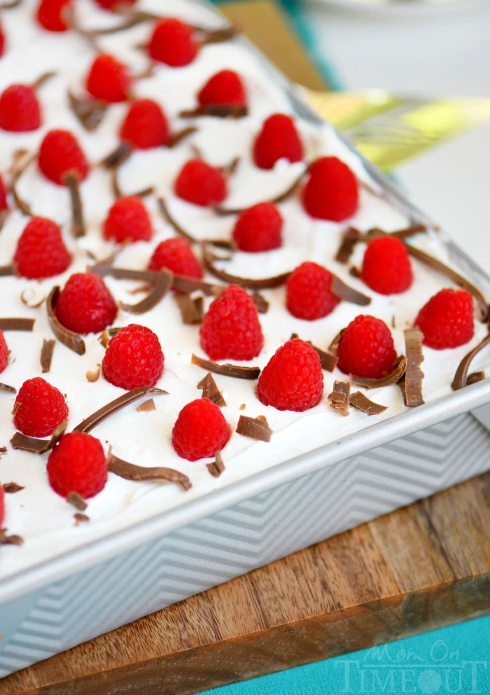 skinny-chocolate-raspberry-icebox-cake-whole