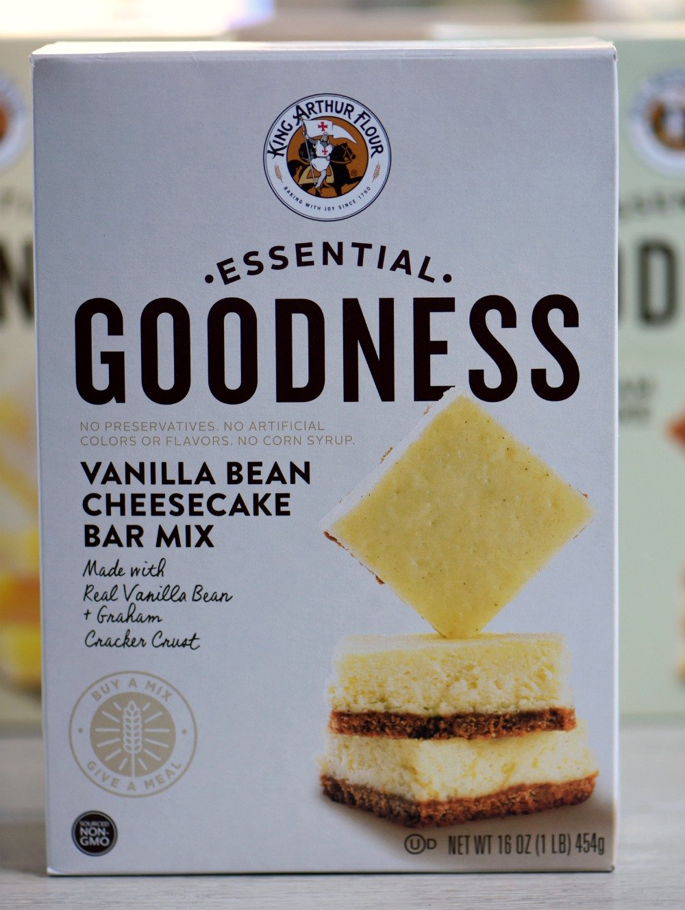 vamilla-bean-cheesecake-bars-box-mix