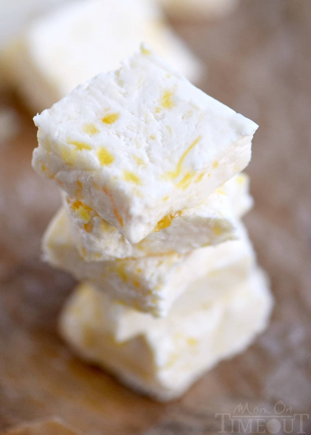 If you love pineapple OR fudge, you're going to go crazy for this PERFECT PINEAPPLE FUDGE! It's my new favorite thing and it's going to be yours too! // Mom On Timeout