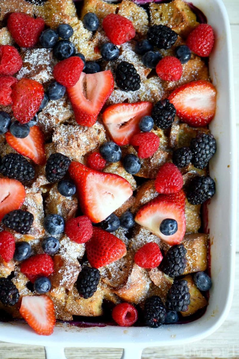 french-toast-casserole-fresh-berries-casserole-dish