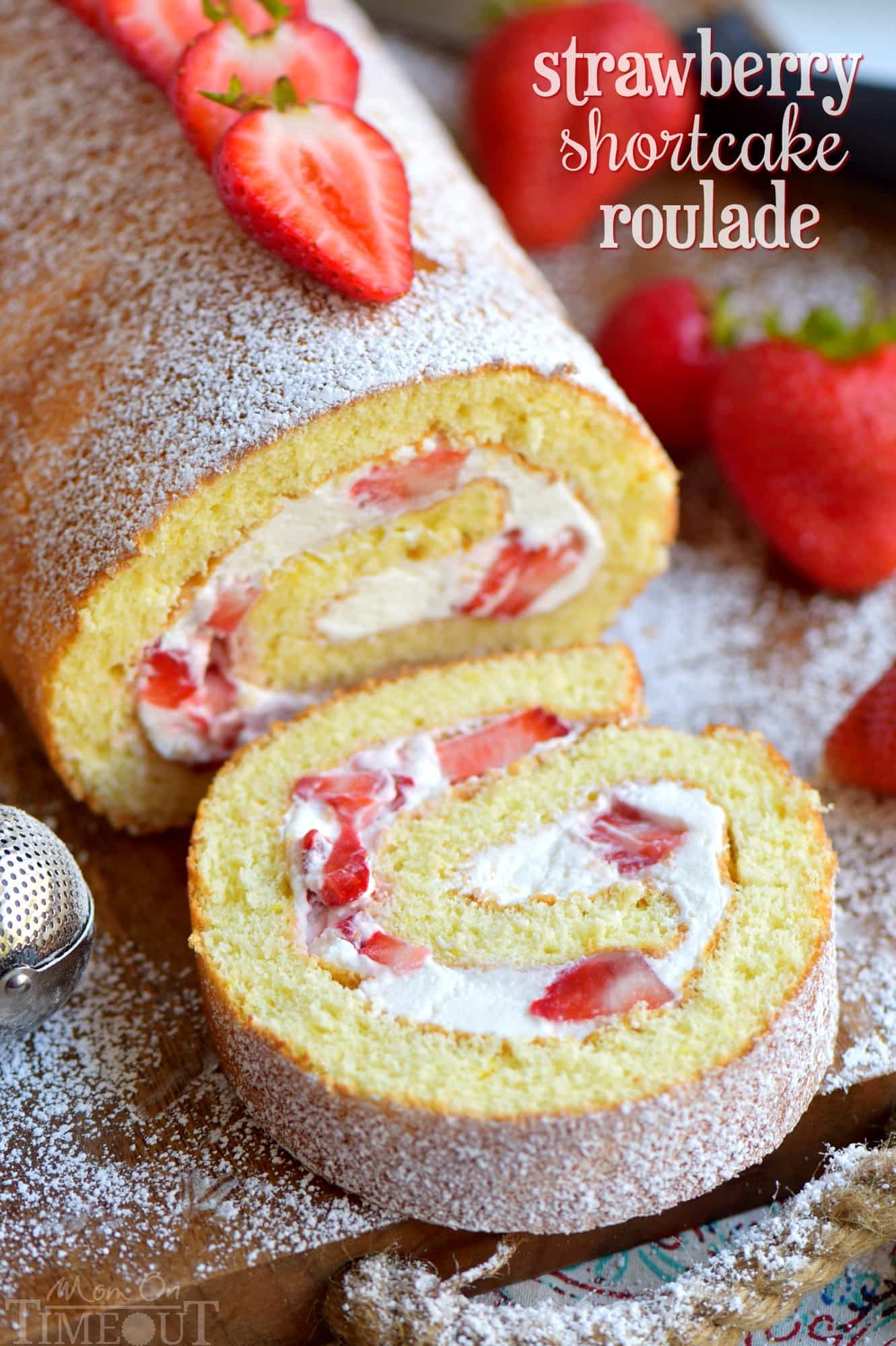 strawberry-shortcake-roulade