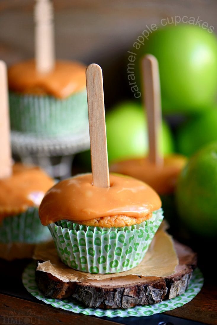 caramel apple cupcakes