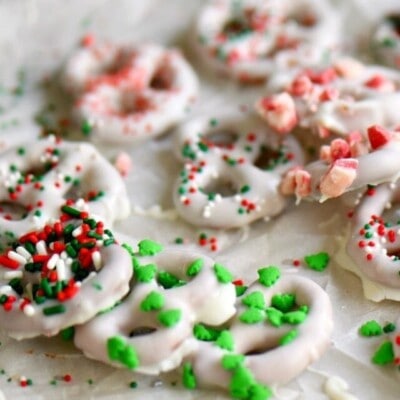 cropped-white-chocolate-dipped-pretzels-options.jpg